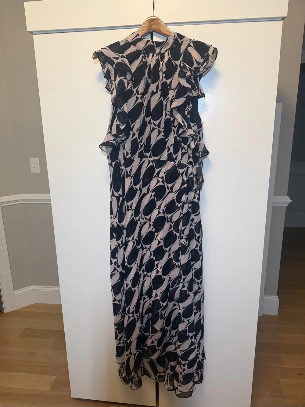 Adrianna Papell Maxi Dress - Picture 1 of 10